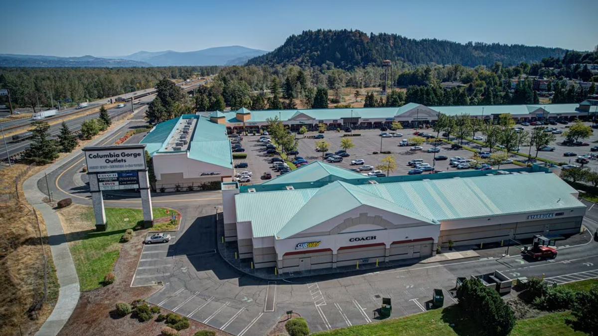 Troutdale Outlets